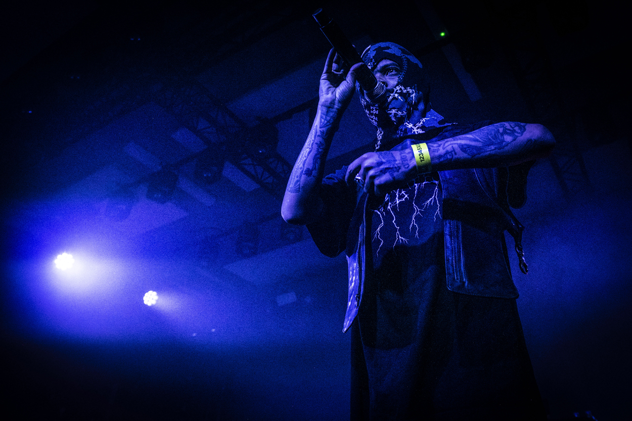 Kleine Crack & Slagter @ Lokerse Feesten, picture 4, photographed by Sandra Van Watermeulen - FrontView Magazine