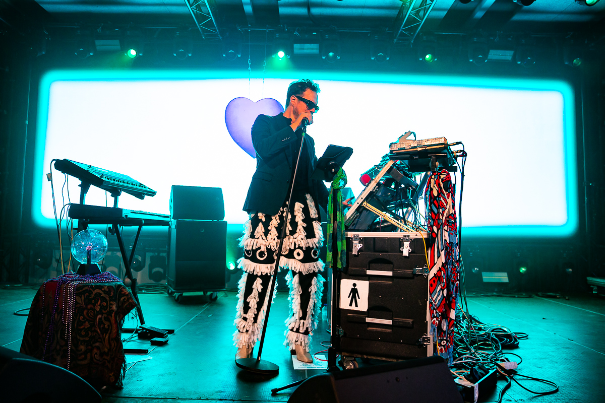 Stijn @ Lokerse Feesten 2023, picture 8, photographed by Marc Verdonck - FrontView Magazine