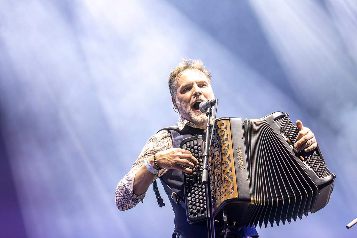 Bart Peeters @ Lokerse Feesten 2023, picture 15, photographed by Edwin Houdevelt - FrontView Magazine