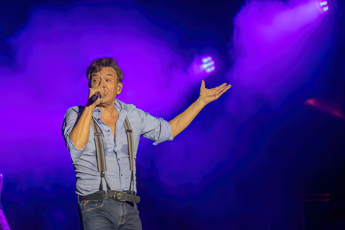 Bart Peeters @ Lokerse Feesten 2023, picture 21, photographed by Edwin Houdevelt - FrontView Magazine