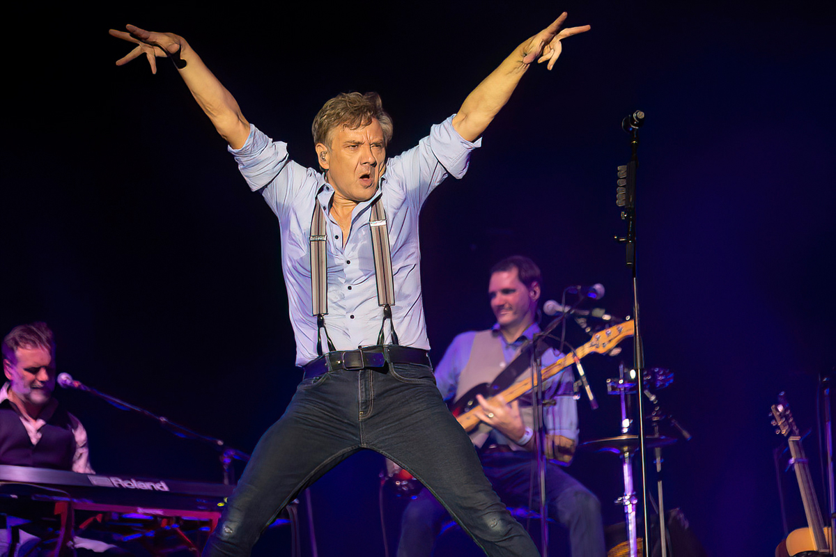 Bart Peeters @ Lokerse Feesten 2023, picture 27, photographed by Edwin Houdevelt - FrontView Magazine