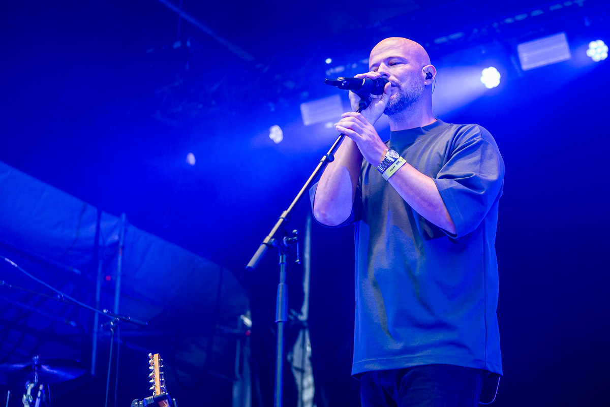Flip Kowlier @ Rijvers Festival 2023, picture 18, photographed by Dimitri Vanlommel - FrontView Magazine