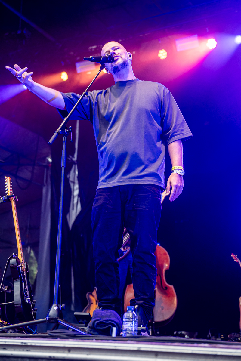Flip Kowlier @ Rijvers Festival 2023, picture 19, photographed by Dimitri Vanlommel - FrontView Magazine