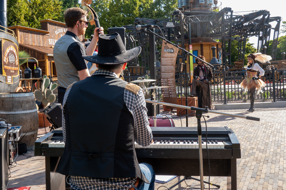 Opening Silverton Sfeerbeelden @ Walibi, picture 8, photographed by Luc Klinckaert - FrontView Magazine