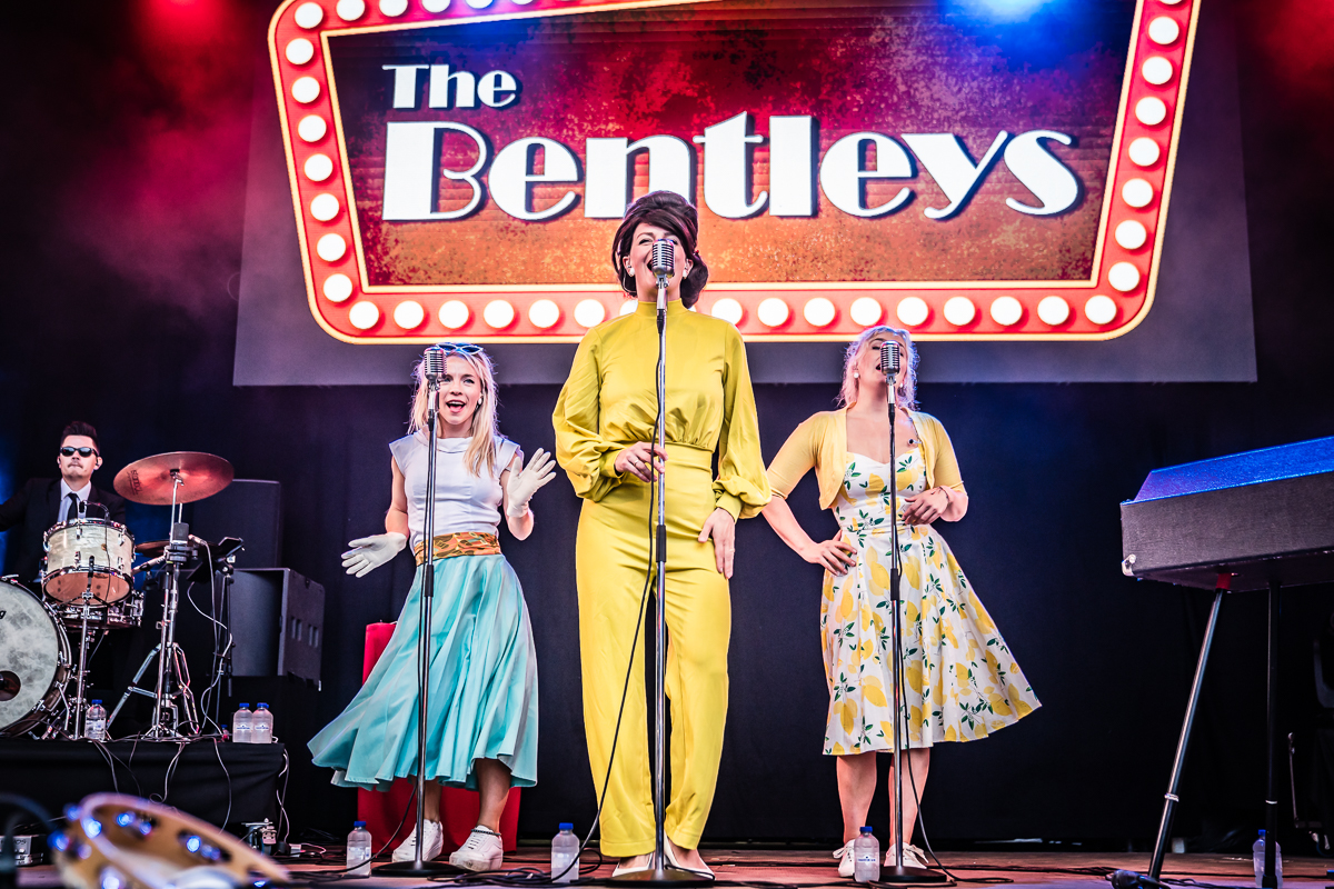 The Bentleys & The Bendellas @ Fonnefeesten 2023, foto 7, foto's door Danny Wagemans - FrontView Magazine