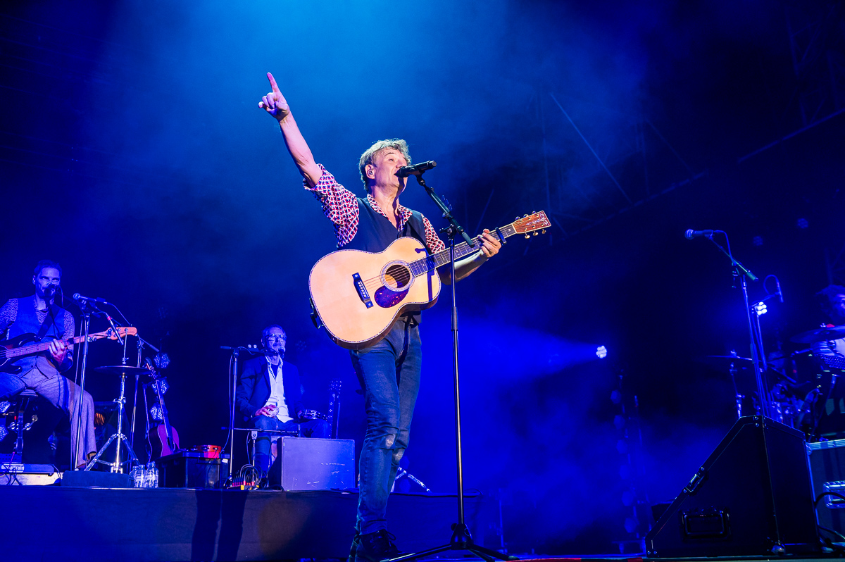 Bart Peeters @ Rijvers Festival 2023, picture 10, photographed by Dimitri Vanlommel - FrontView Magazine