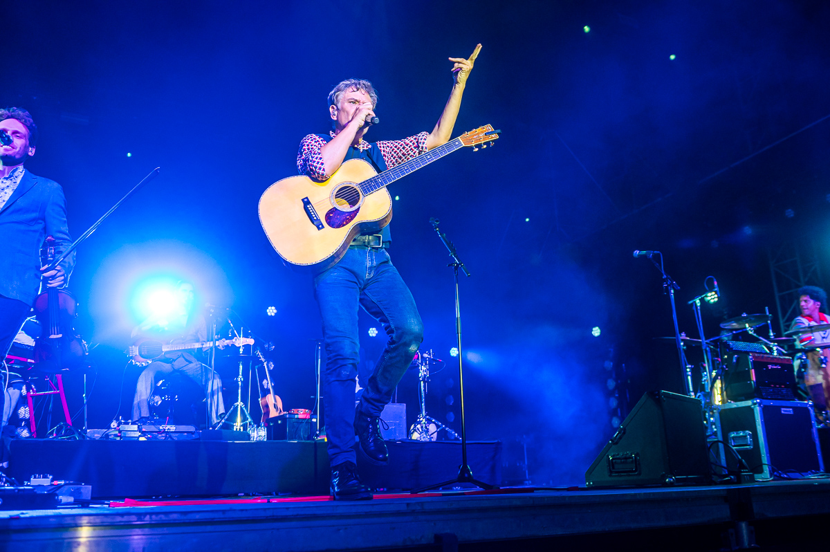 Bart Peeters @ Rijvers Festival 2023, picture 14, photographed by Dimitri Vanlommel - FrontView Magazine