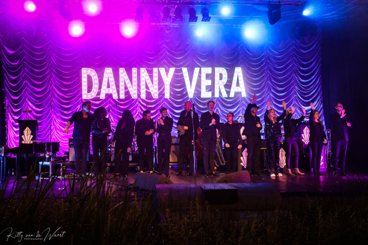 Danny Vera @ Caprera Bloemendaal, foto 30, foto's door Kitty van de Waart - FrontView Magazine