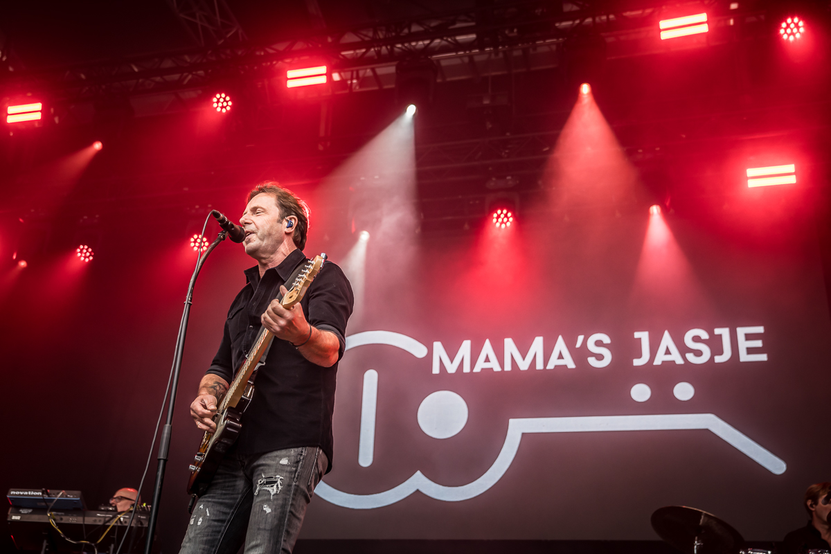 Mama's Jasje @ Fonnefeesten 2023, picture 3, photographed by Danny Wagemans - FrontView Magazine