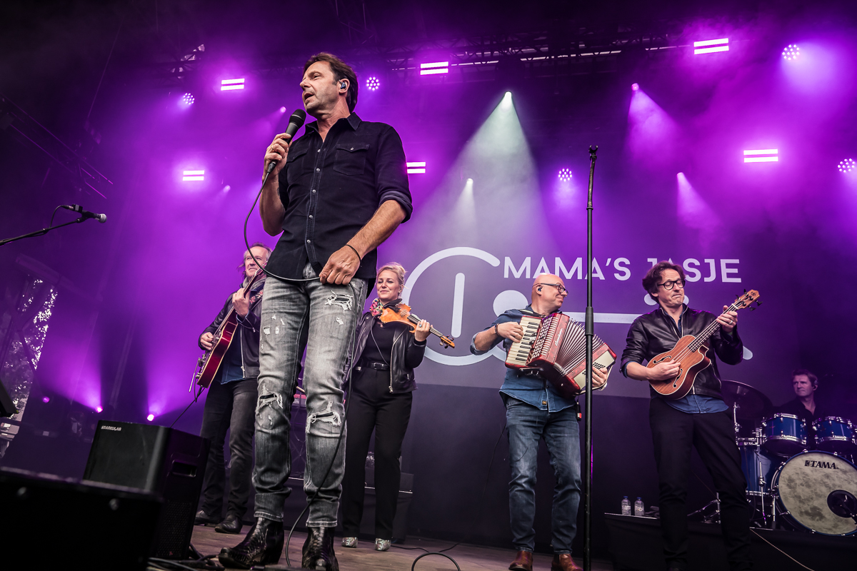 Mama's Jasje @ Fonnefeesten 2023, picture 13, photographed by Danny Wagemans - FrontView Magazine