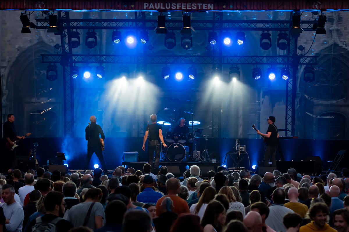 Atmosphere @ Paulusfeesten Oostende, picture 9, photographed by Luc Klinckaert - FrontView Magazine