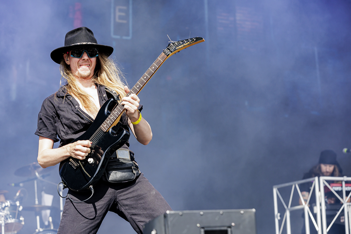 H.e.a.t @ Alcatraz 2023, picture 4, photographed by Peter Smet - FrontView Magazine