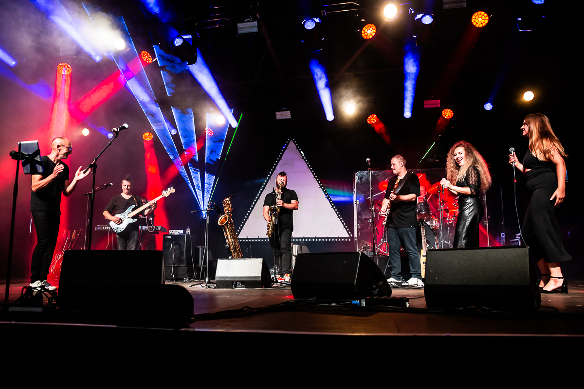 Floyd Matters @ OLT Rivierenhof, picture 42, photographed by Marc Verdonck - FrontView Magazine