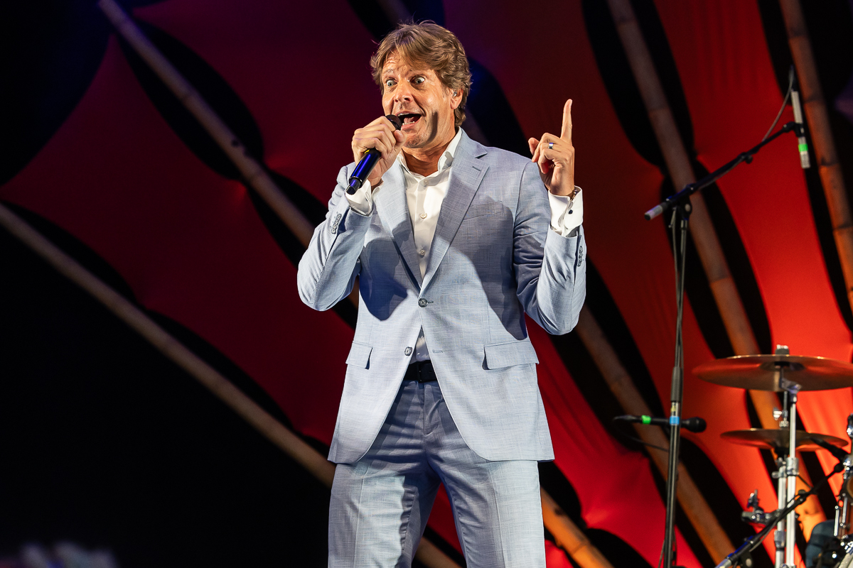 Gunther Neefs @ Bollekesfeest 2023, picture 2, photographed by Marc Verdonck - FrontView Magazine