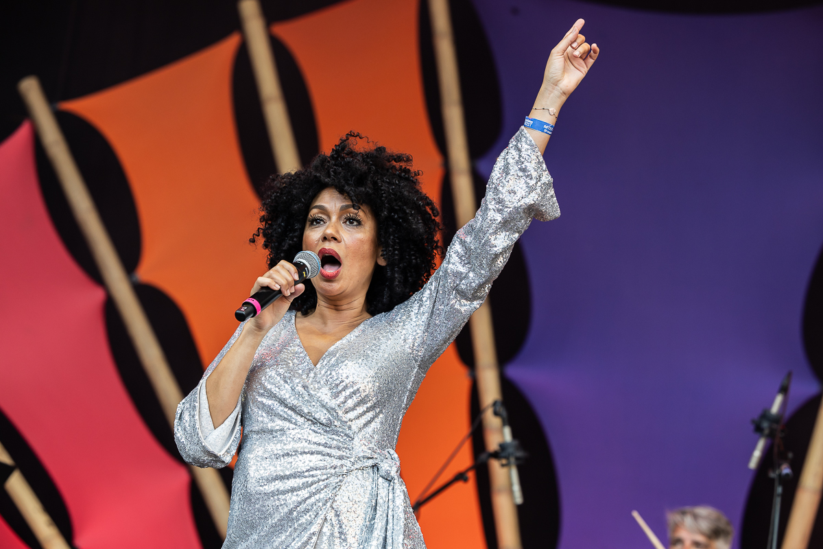 Motown Supremacy @ Bollekesfeest 2023, picture 21, photographed by Marc Verdonck - FrontView Magazine