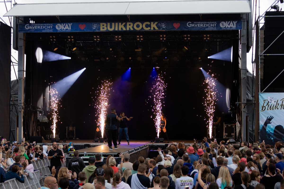 2 Unlimited @ Buikrock, foto 3, foto's door Sven Vandervoort - FrontView Magazine