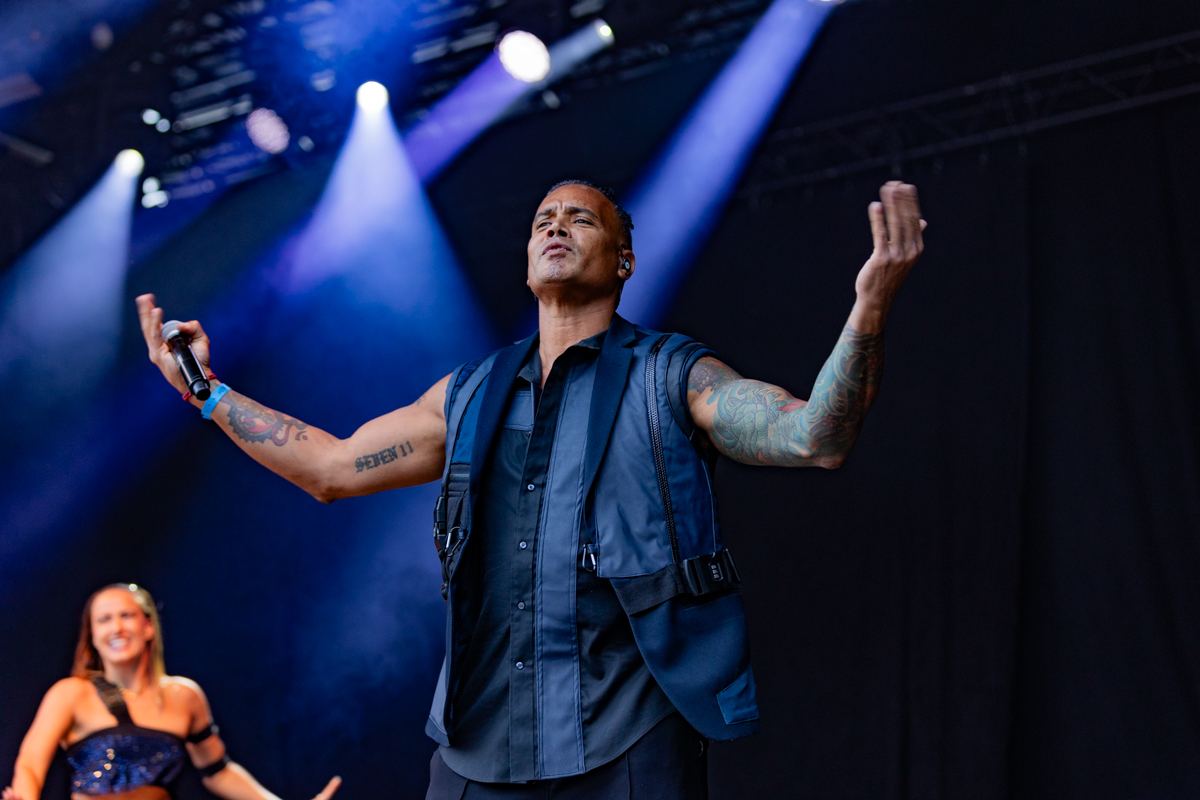 2 Unlimited @ Buikrock, foto 5, foto's door Sven Vandervoort - FrontView Magazine