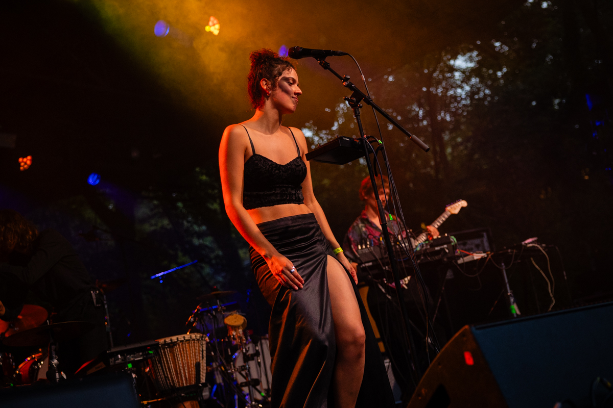 Ão @ OLT Rivierenhof, picture 13, photographed by Bruno Holvoet - FrontView Magazine