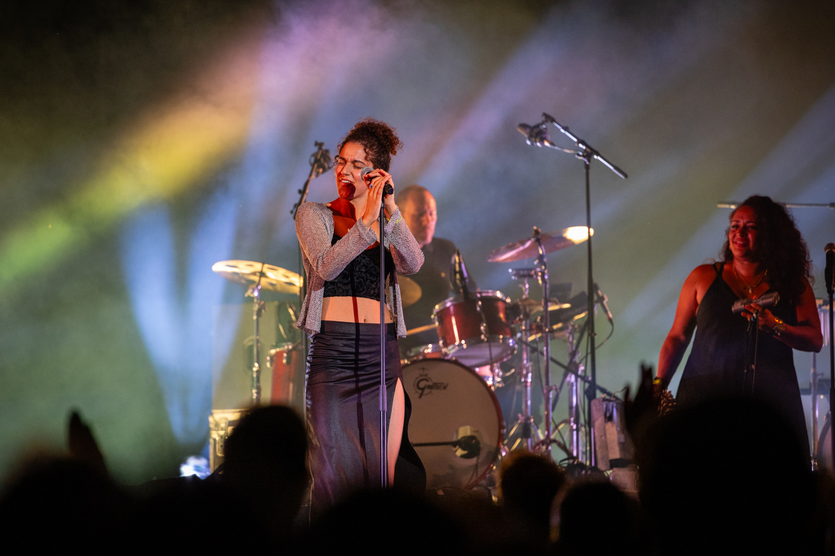 Arsenal - Outsides @ OLT Rivierenhof, picture 16, photographed by Bruno Holvoet - FrontView Magazine
