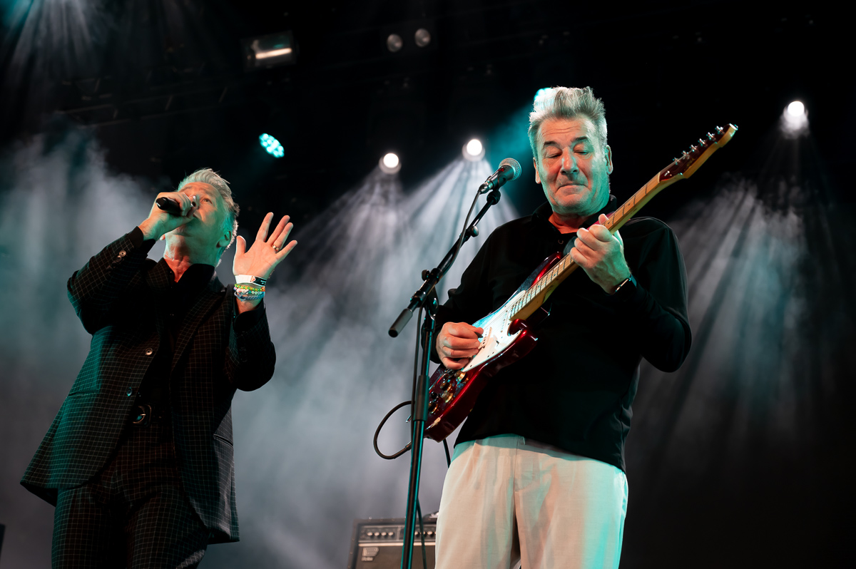 China Crisis @ W-Fest dag 1, picture 3, photographed by Luc Klinckaert - FrontView Magazine