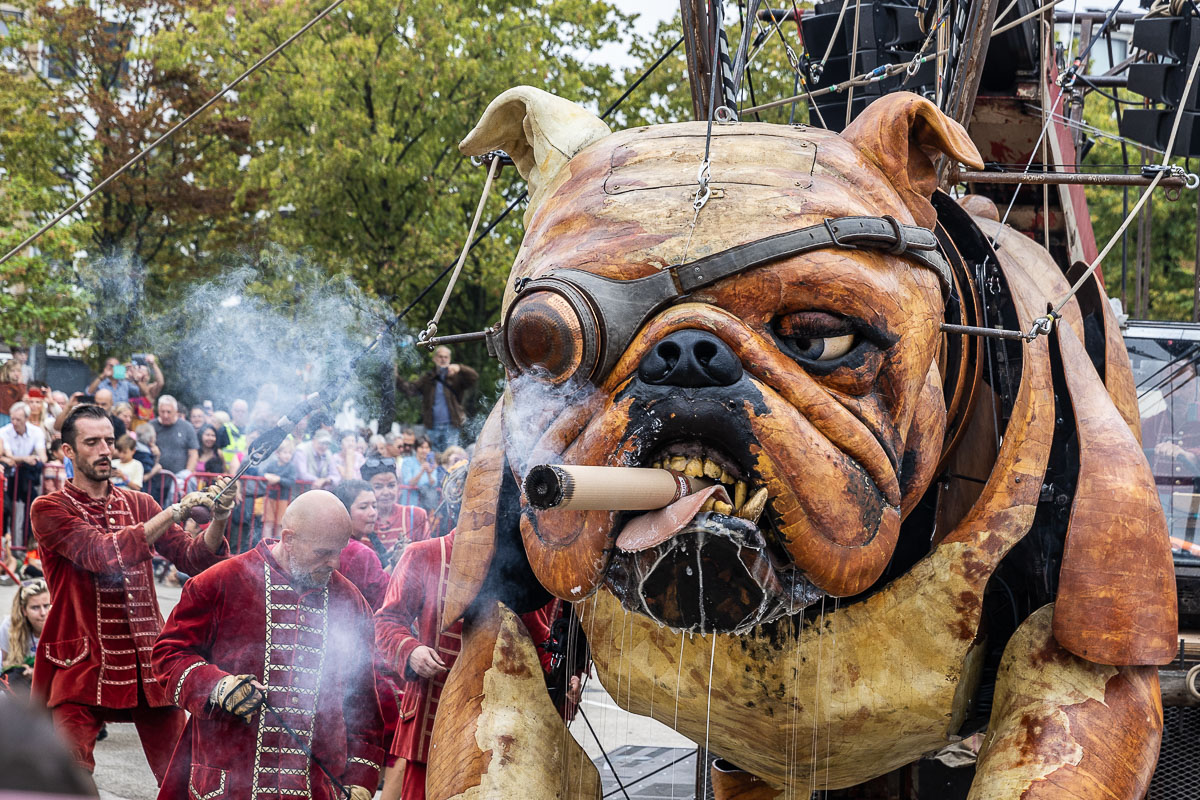De Reuzen van Royal de Luxe @ Antwerpen, picture 42, photographed by Marc Verdonck - FrontView Magazine