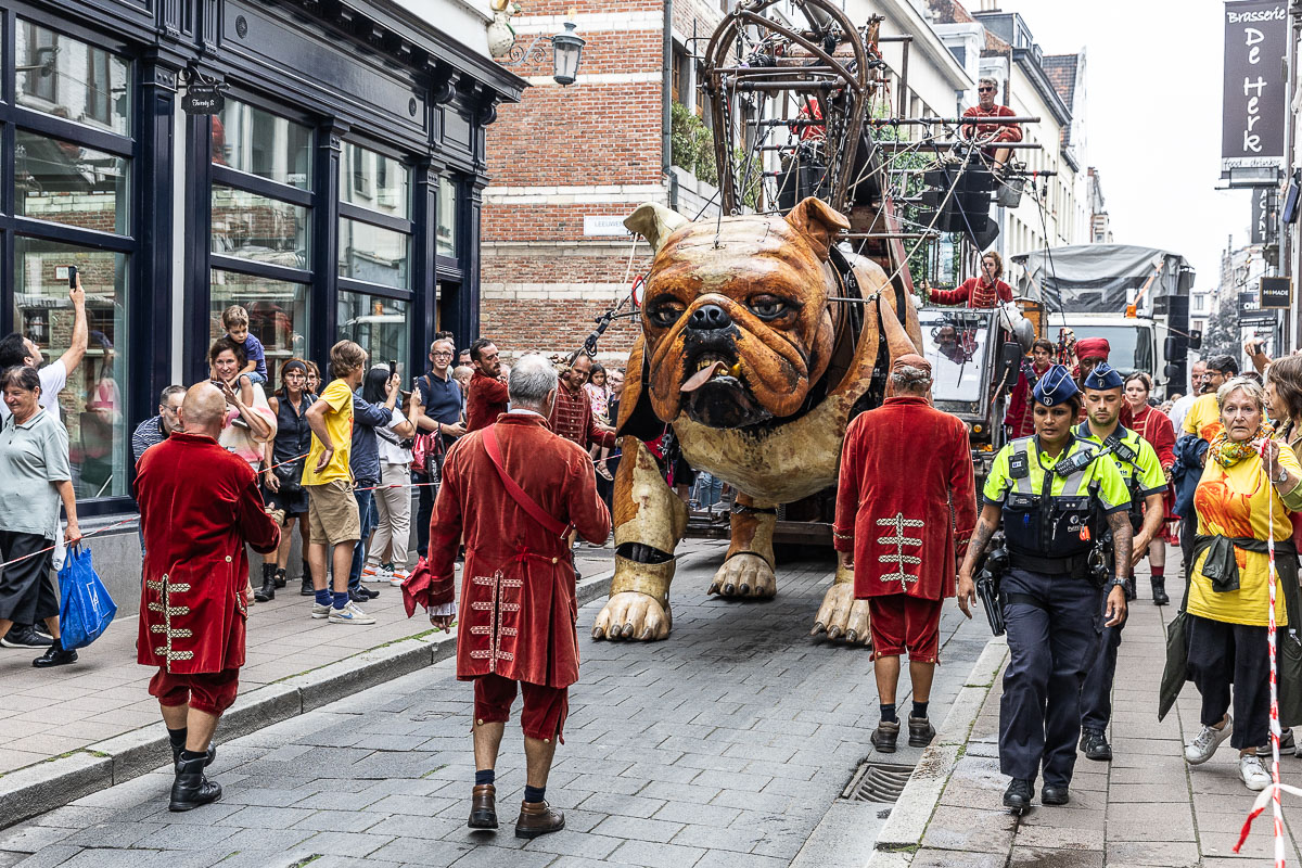 De Reuzen van Royal de Luxe @ Antwerpen, picture 106, photographed by Marc Verdonck - FrontView Magazine