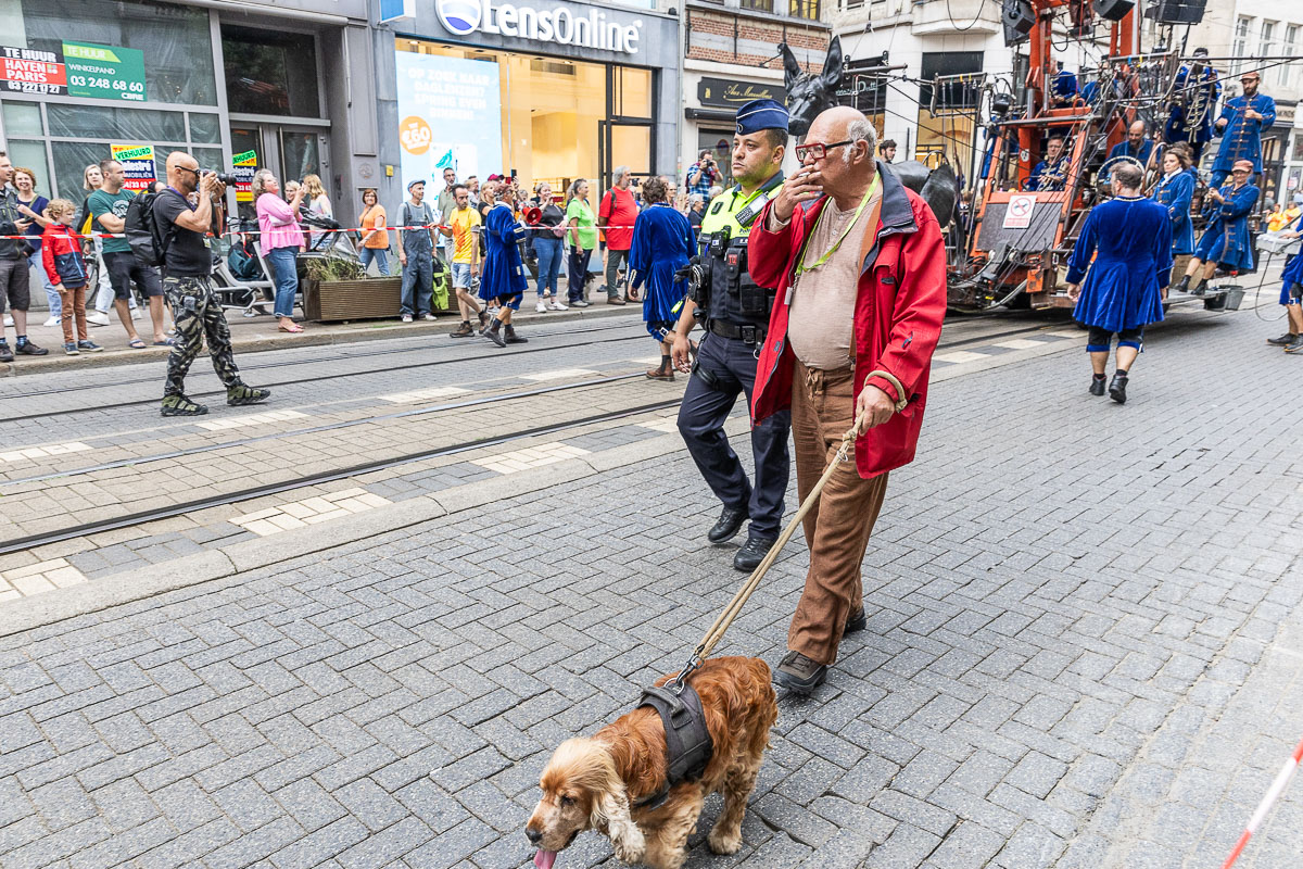 De Reuzen van Royal de Luxe @ Antwerpen, picture 109, photographed by Marc Verdonck - FrontView Magazine