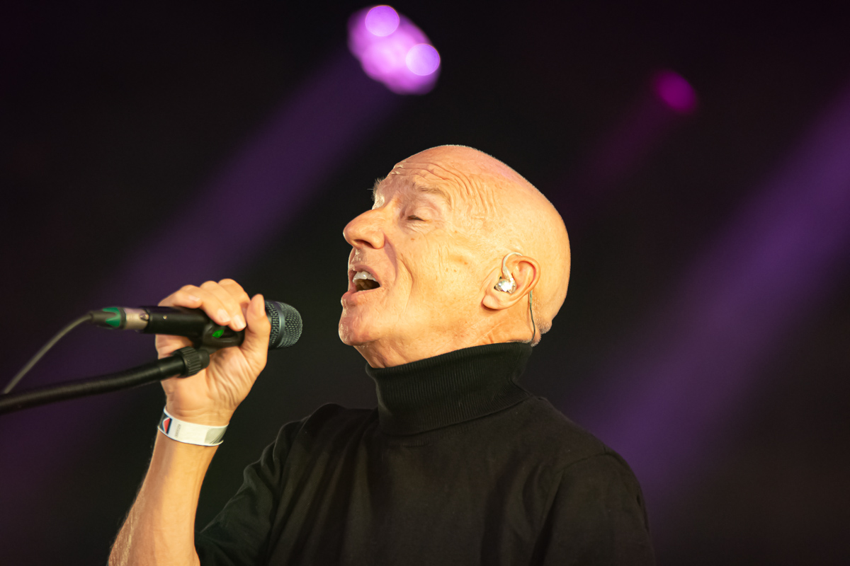 Midge Ure @ W-Fest dag 1, picture 15, photographed by Luc Klinckaert - FrontView Magazine