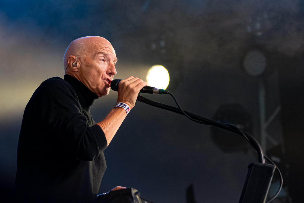 Midge Ure @ W-Fest dag 1, picture 17, photographed by Luc Klinckaert - FrontView Magazine