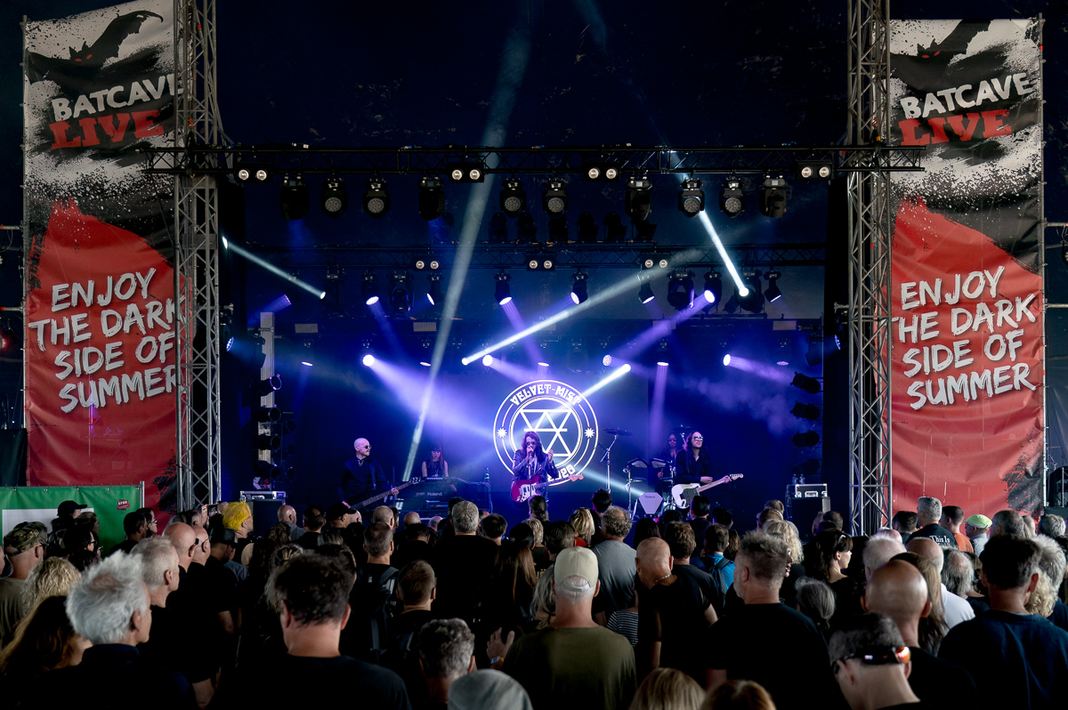 Velvet Mist @ W-Fest dag 1, picture 6, photographed by Luc Klinckaert - FrontView Magazine