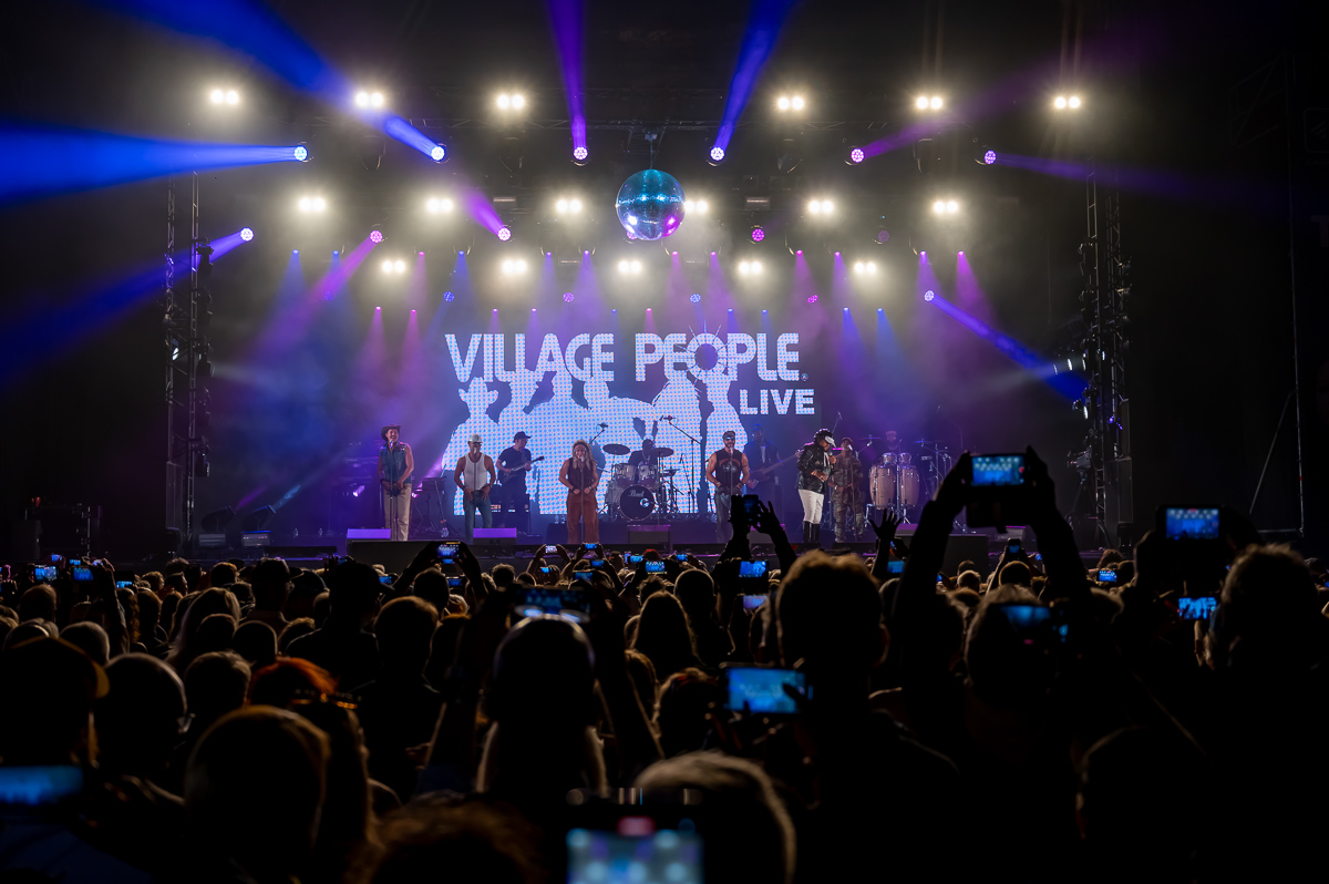 Village People @ W-Fest dag 1, picture 1, photographed by Luc Klinckaert - FrontView Magazine