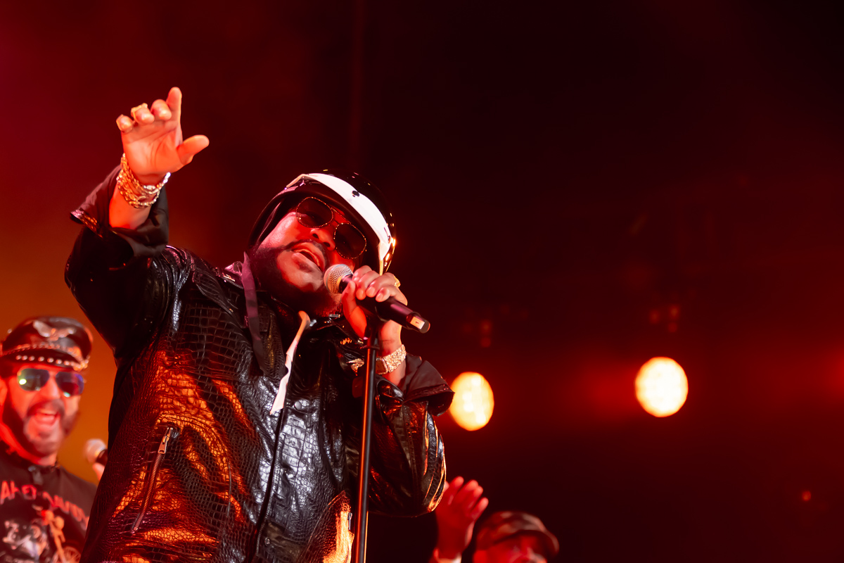 Village People @ W-Fest dag 1, picture 17, photographed by Luc Klinckaert - FrontView Magazine
