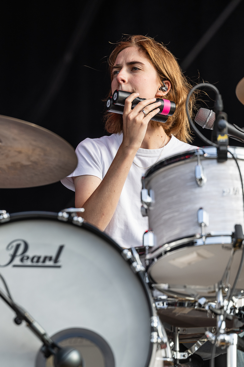 BLUAI @ Maanrock 2023, picture 3, photographed by Marc Verdonck - FrontView Magazine