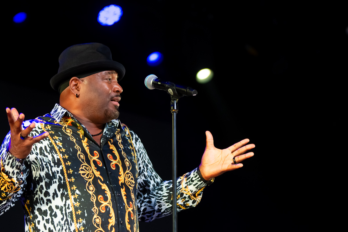 Earth Wind & Fire expierience by Al McKay @ W-fest dag 2, picture 17, photographed by Luc Klinckaert - FrontView Magazine