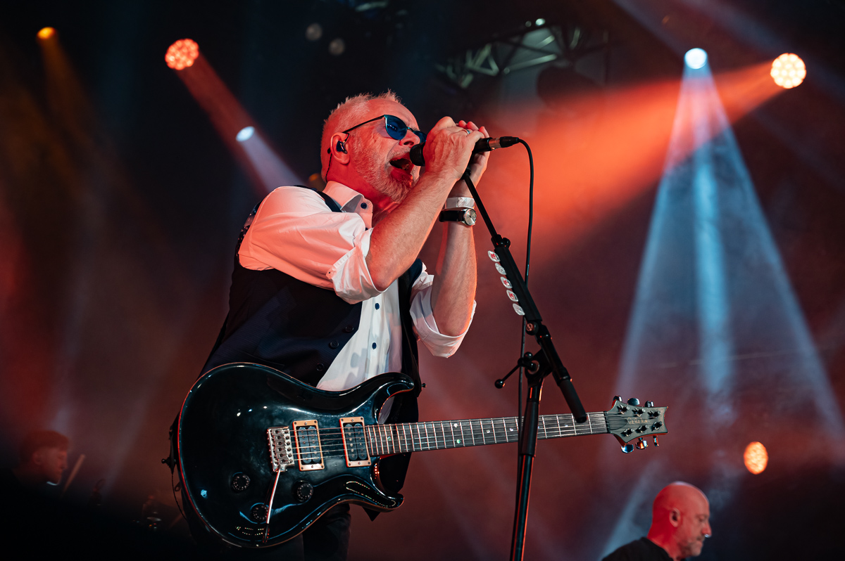Nik Kershaw @ W-fest dag 2, picture 6, photographed by Luc Klinckaert - FrontView Magazine