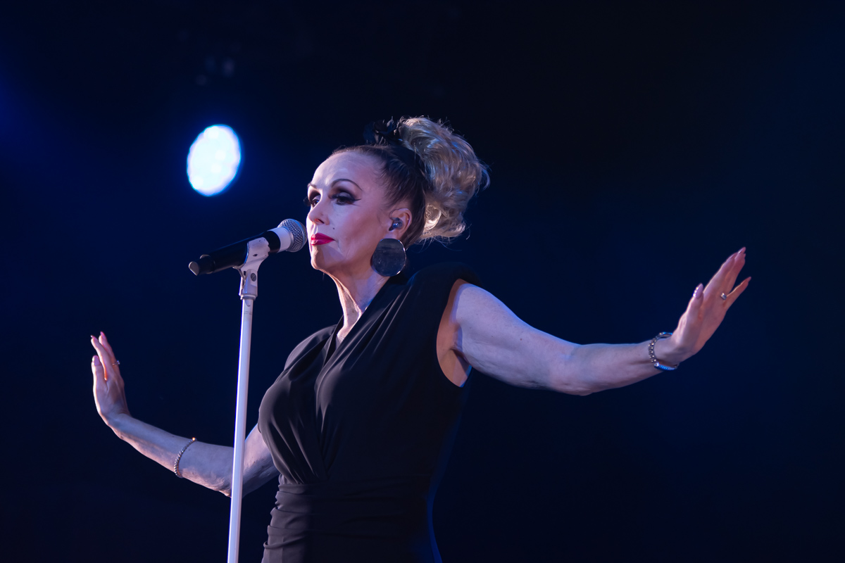 The Human League @ W-fest dag 2, picture 14, photographed by Luc Klinckaert - FrontView Magazine