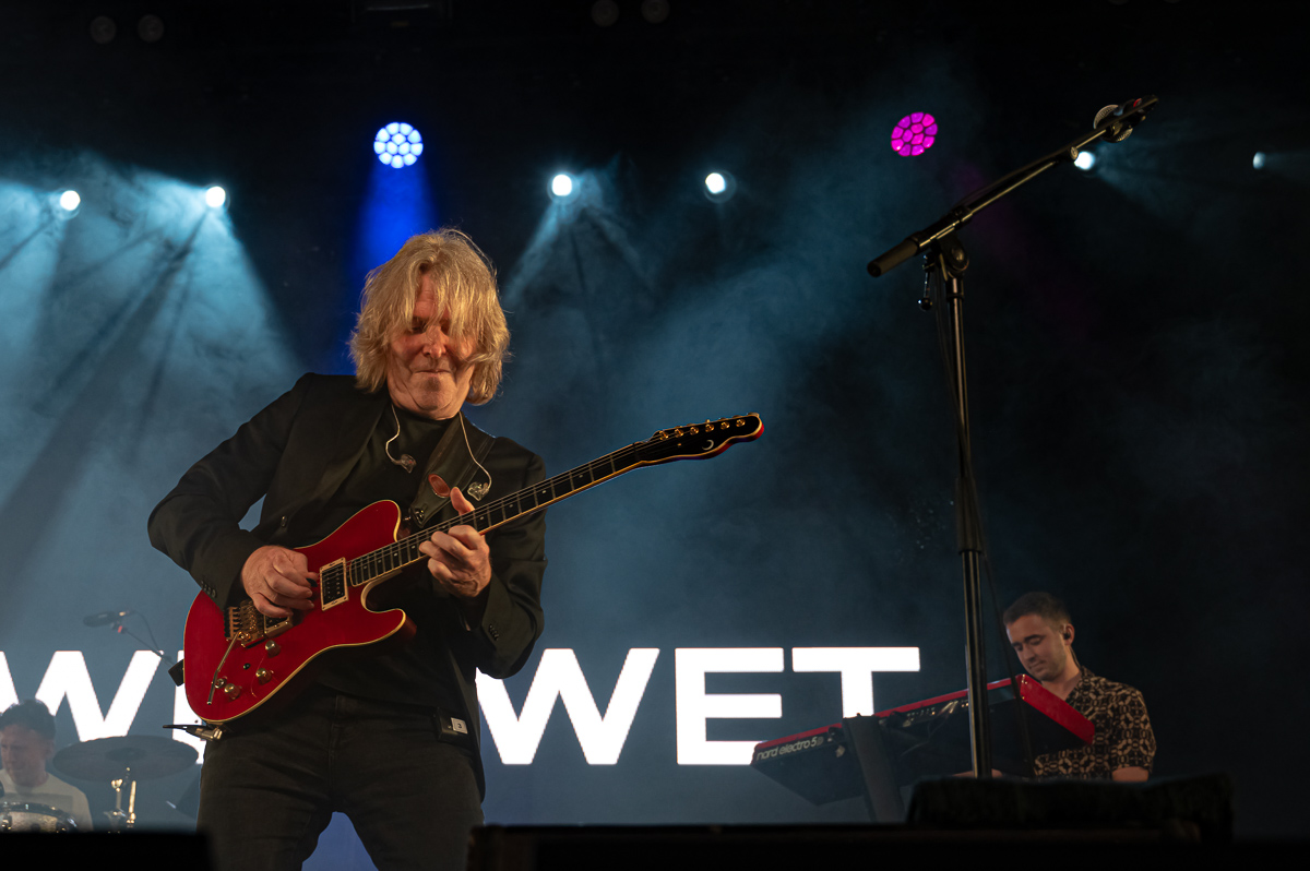 Wet Wet Wet @ W-fest dag 2, picture 2, photographed by Luc Klinckaert - FrontView Magazine
