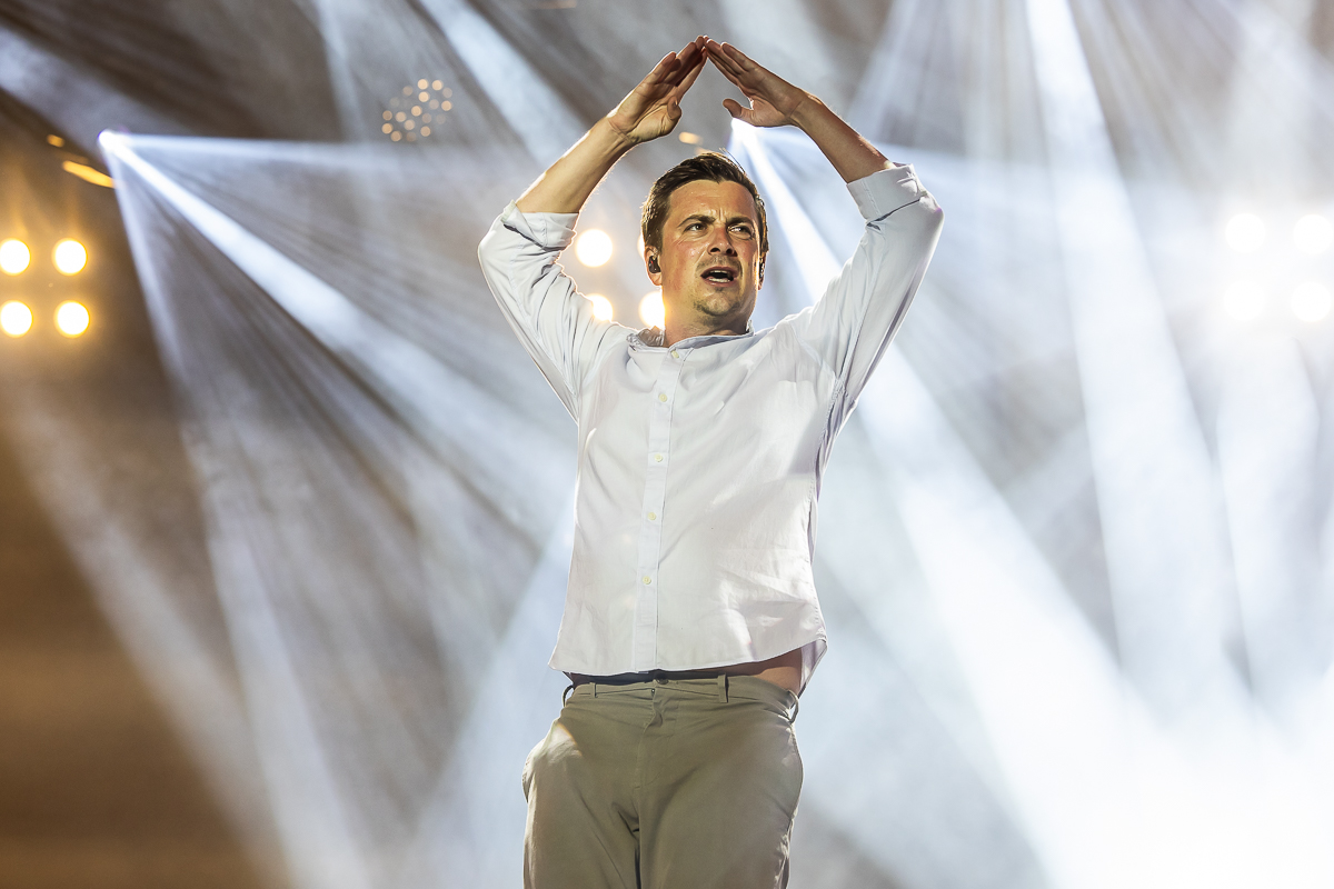 Niels Destadsbader @ Maanrock 2023, picture 8, photographed by Marc Verdonck - FrontView Magazine