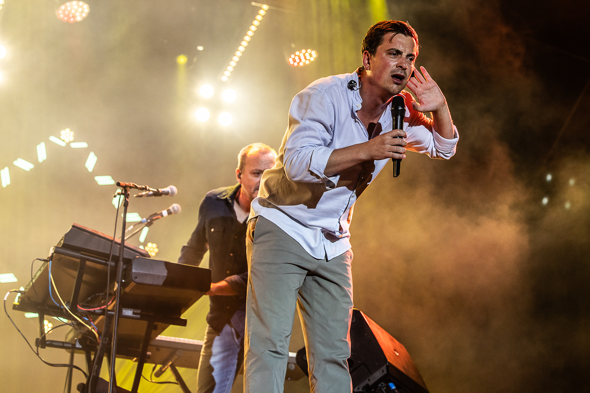 Niels Destadsbader @ Maanrock 2023, picture 12, photographed by Marc Verdonck - FrontView Magazine