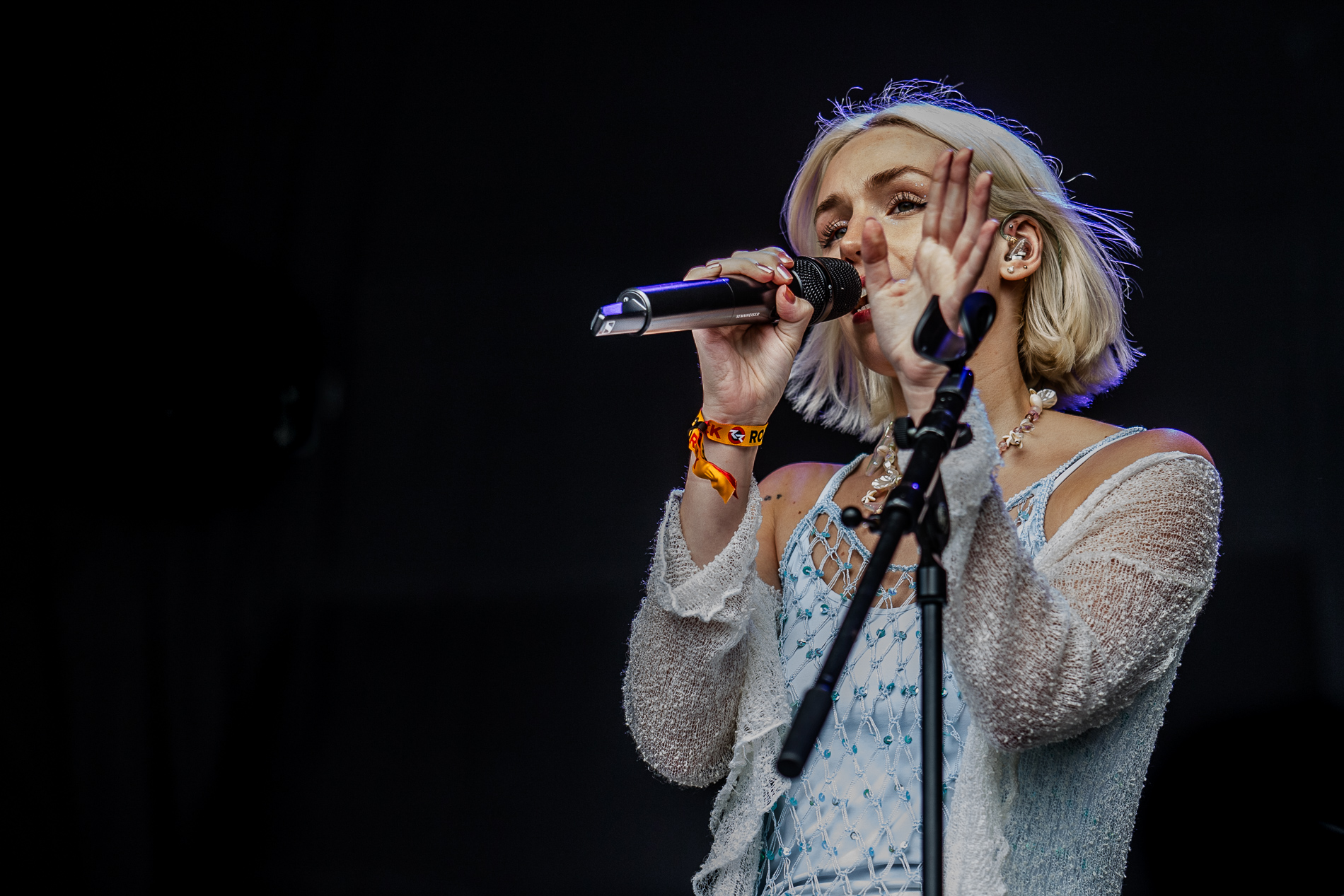 Ruby Grace @ Road Rock, picture 2, photographed by Jürgen Bruynooghe - FrontView Magazine