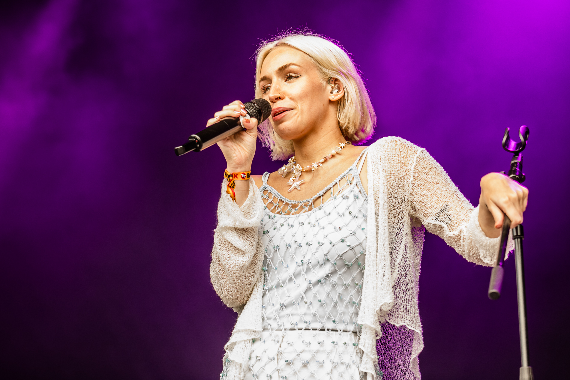 Ruby Grace @ Road Rock, picture 5, photographed by Jürgen Bruynooghe - FrontView Magazine