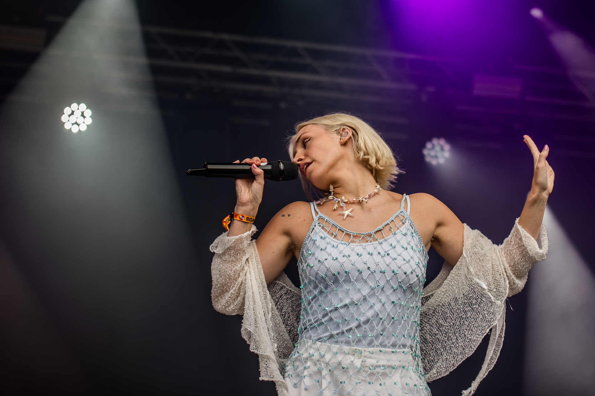 Ruby Grace @ Road Rock, picture 12, photographed by Jürgen Bruynooghe - FrontView Magazine