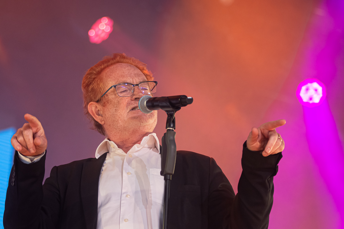 Lavi Ebbel @ W-Fest dag 3, picture 4, photographed by Luc Klinckaert - FrontView Magazine