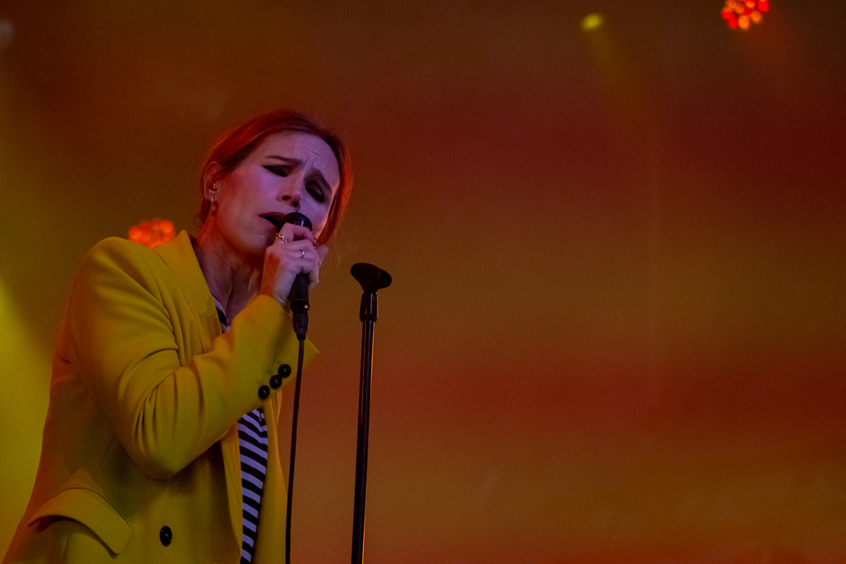 The Cardigans @ W- Fest dag 3, picture 11, photographed by Luc Klinckaert - FrontView Magazine