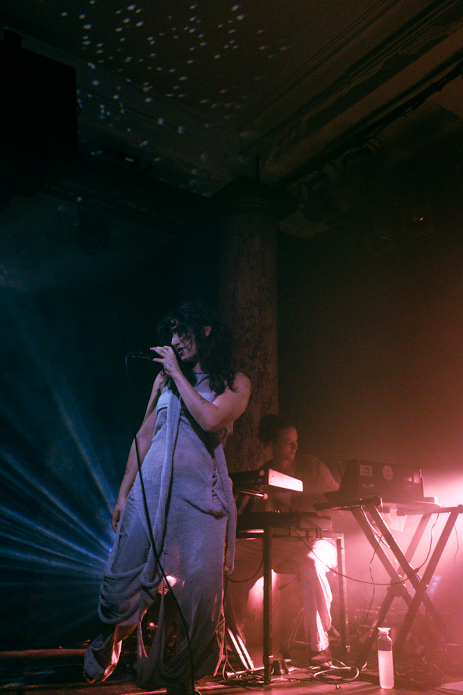 Naaz @ De Roma, picture 14, photographed by Claudia Guldentops - FrontView Magazine