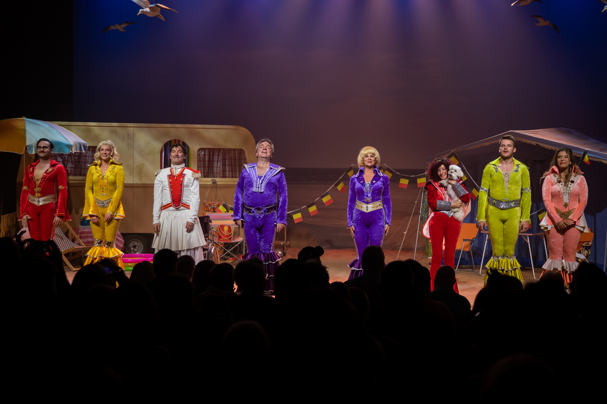 Première Zo mooi zo blond @ Theater Elckerlyc, picture 30, photographed by Goele Bormans - FrontView Magazine