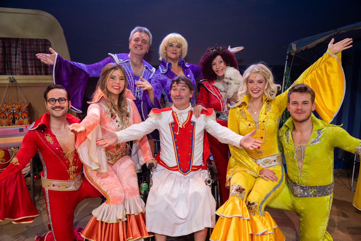 Première Zo mooi zo blond @ Theater Elckerlyc, picture 35, photographed by Goele Bormans - FrontView Magazine