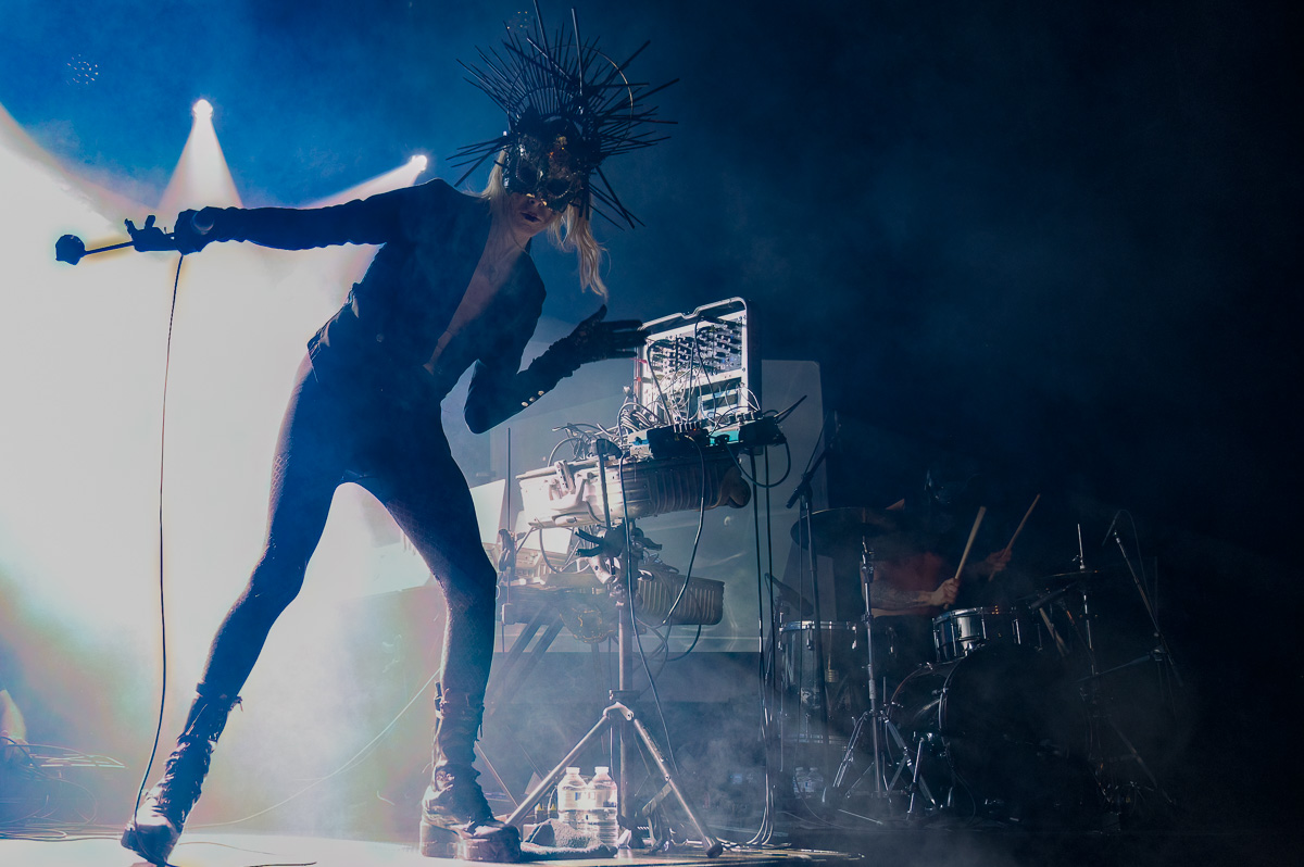 IAMX @ Ancienne Belgique, foto 1, foto's door Luc Klinckaert - FrontView Magazine
