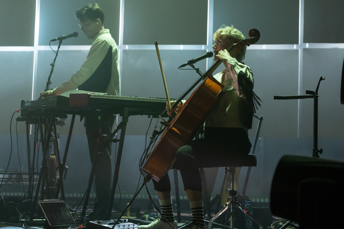 Ane Brun @ De Roma, picture 5, photographed by dirk janssens - FrontView Magazine