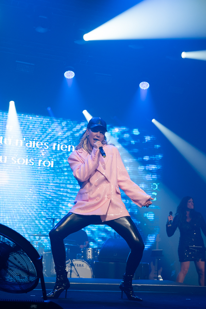 Kate Ryan Joe Singalong Party 2023, picture 1, photographed by Gert Daemen - FrontView Magazine